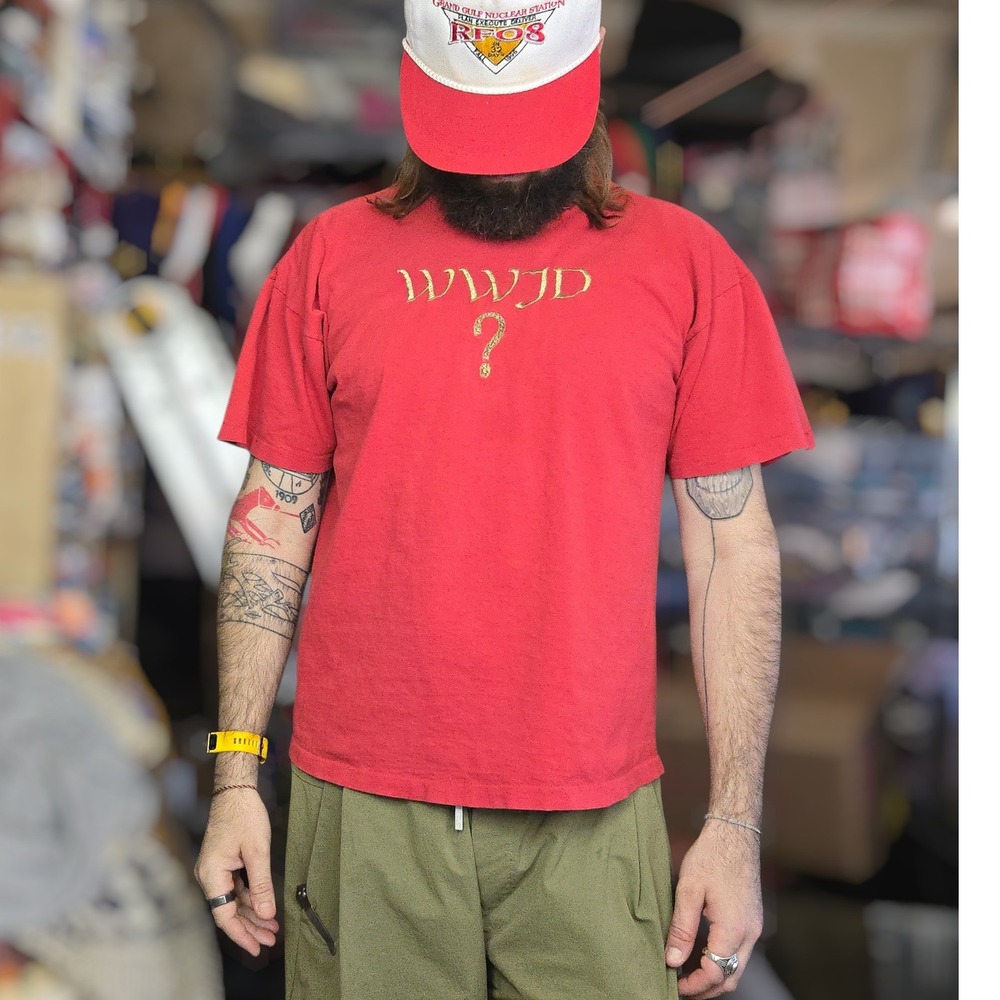 VTG WWJD Riddell‎ Mens XL Single Stitch Red Cotton T Shirt USA Gold Hebrew Print